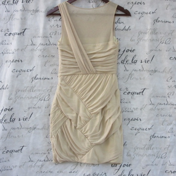 🌹Cynthia Steffe Ruched Asymmetric Tara Dress NWT - Picture 3 of 7