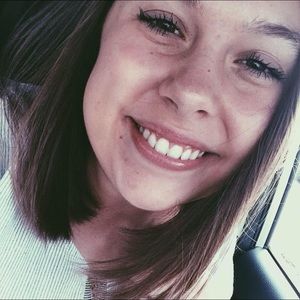 Meet your Posher, Madelynn