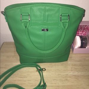 ✨NWOT! Jewell Leather Shoulder Bag