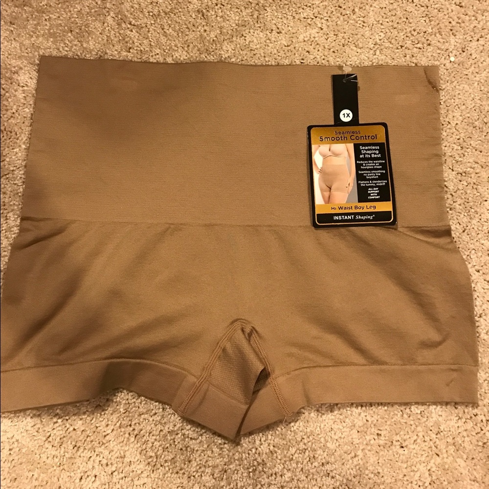 Seamless ControSmooth Shaping Hi Waist Boyshort 1X