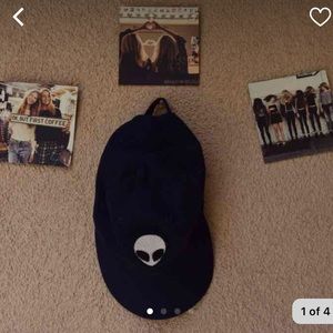 Brandy Melville Alien Cap