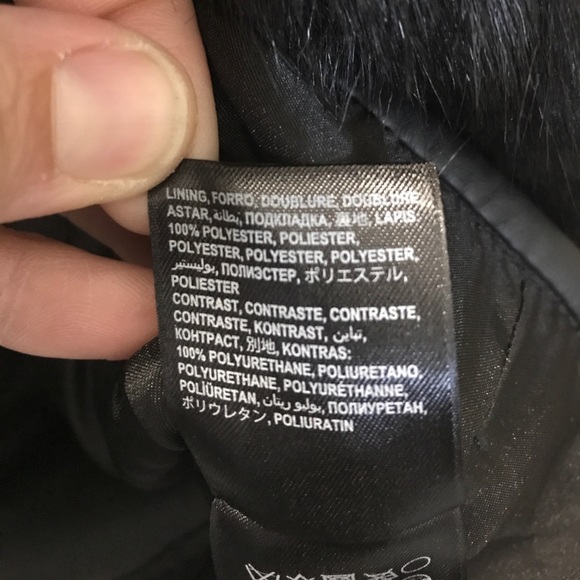 Bebe Faux Fur/Leather Vest Coat, SZ Small - Picture 7 of 7