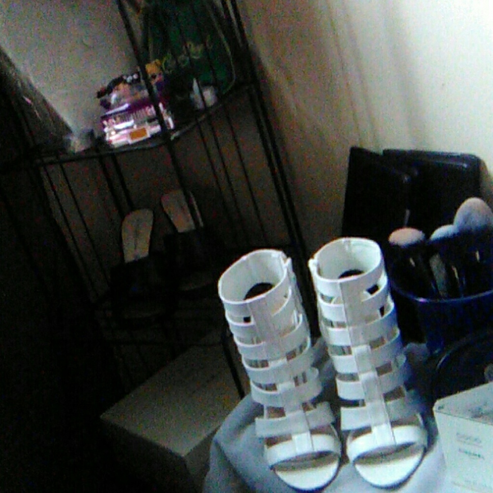 White High Heels,Black Anne Klein Heels