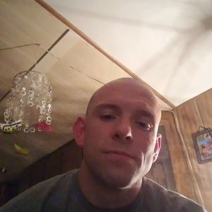 Meet your Posher, Dustin