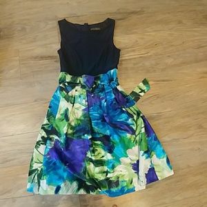 Jessica Howard multi Color dress (top is navy)