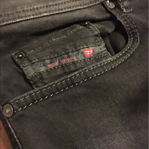 LIKE NEW!!! Diesel jeans. Zatiny cut. Size 34x32