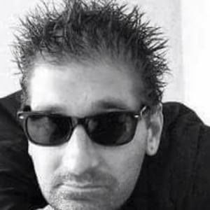 Meet your Posher, Derek