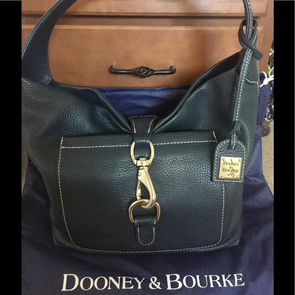 Lovingly Used Navy D&B pebble grain leather