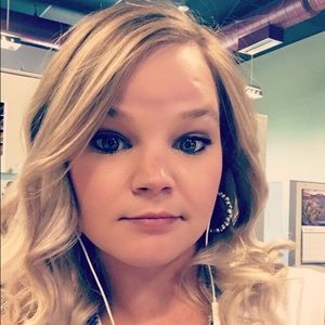 Meet your Posher, Janet