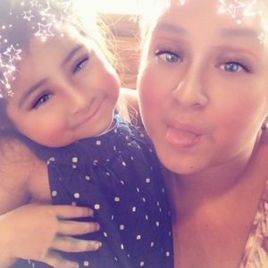 Meet your Posher, Denice