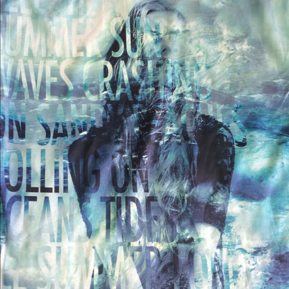 Express Summer Top Large - Picture 2 of 3