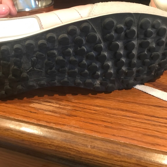 Puma Tennis Shoes - Picture 2 of 3