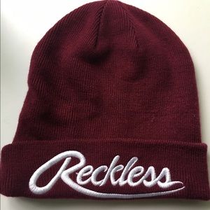 Pacsun maroon beanie