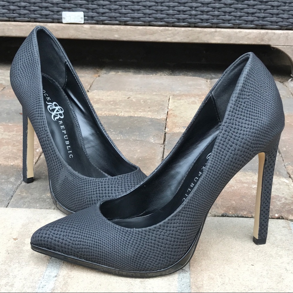 Rock & Republic Pump