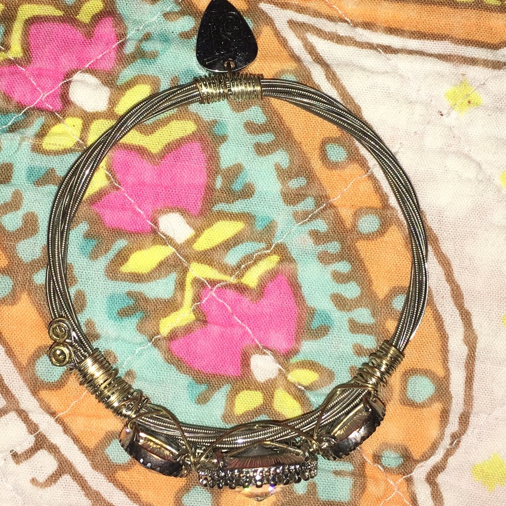 Assorted bracelets - Picture 2 of 8