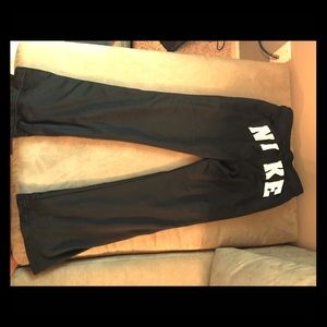 Girls nike athletic pants size L (10-12)