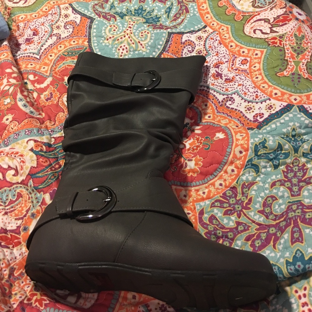 Zulily boots