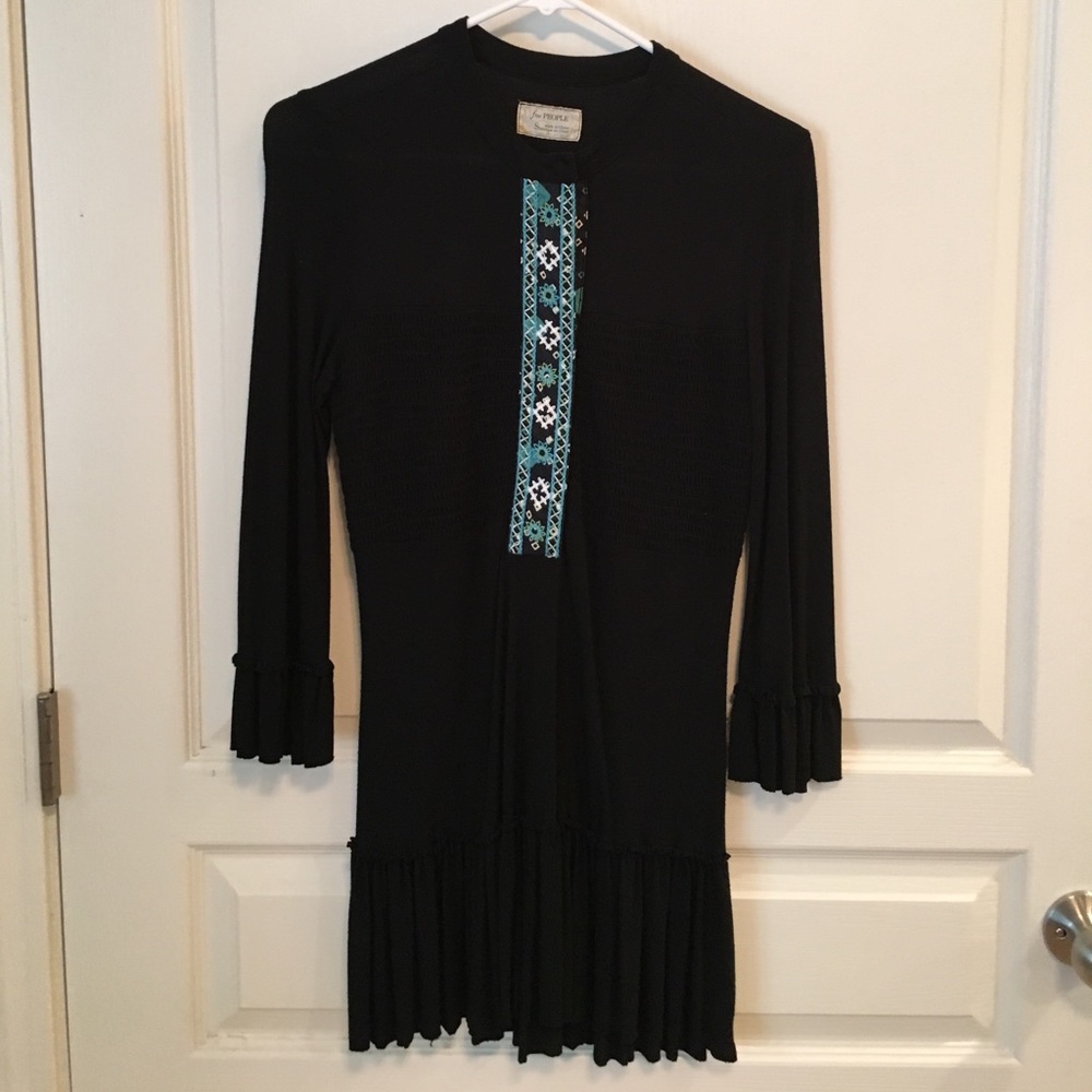 Free People black Tunic