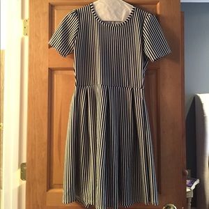 LuLaRoe Amelia dress