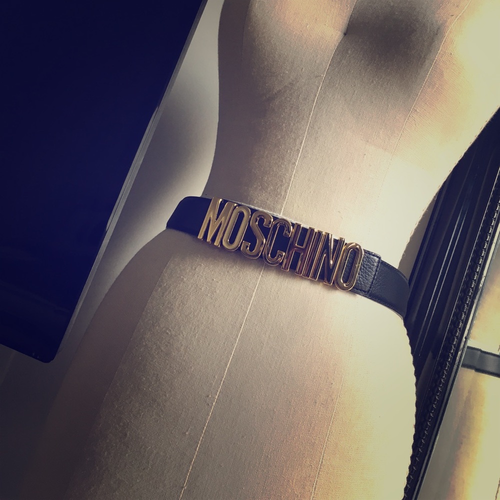 Moschino belt