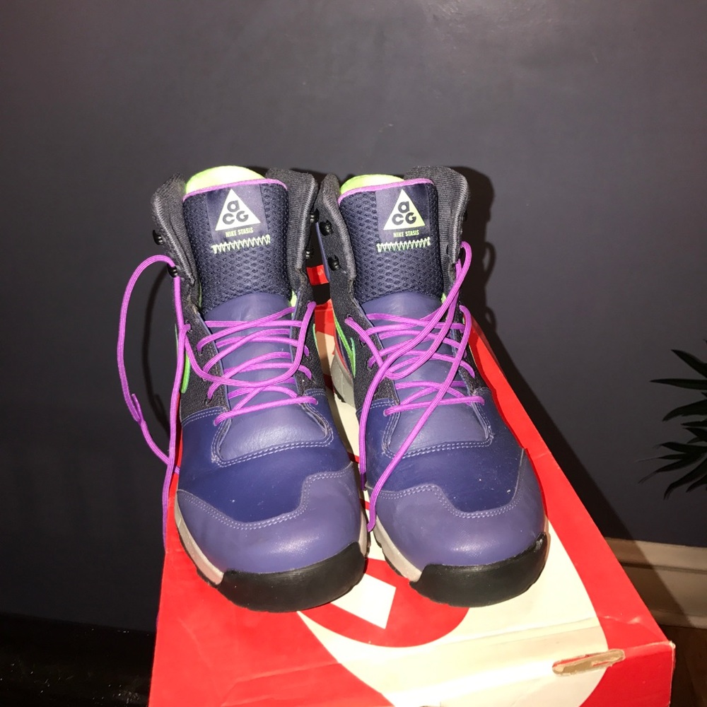 Nike stasis acg