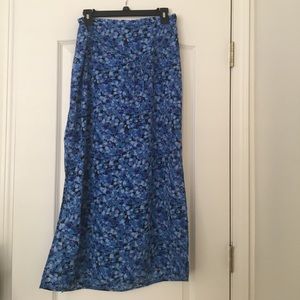 ❌14/16 Venezia Jeans Clothing Co. Long Skirt