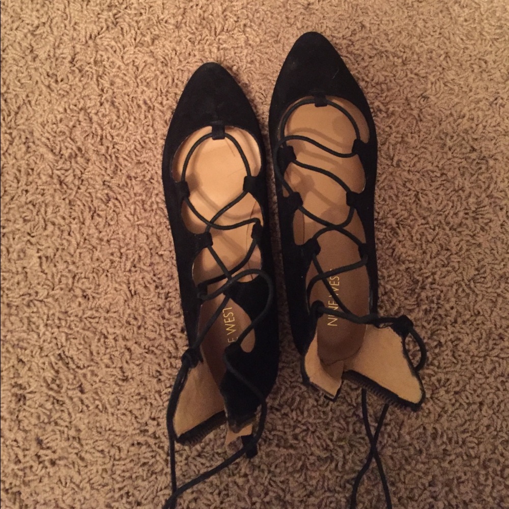 Nine West Lace up flats