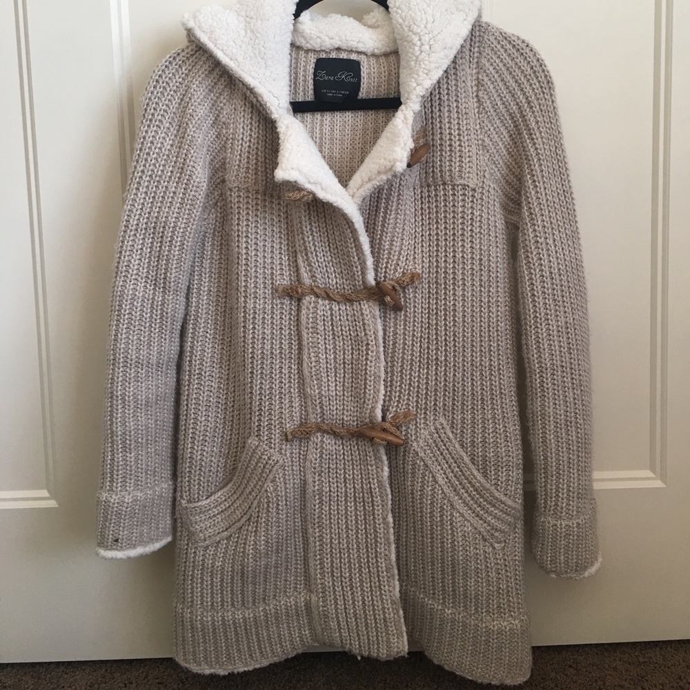 Zara knit toggle sweater/coat