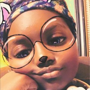 Meet your Posher, Reese