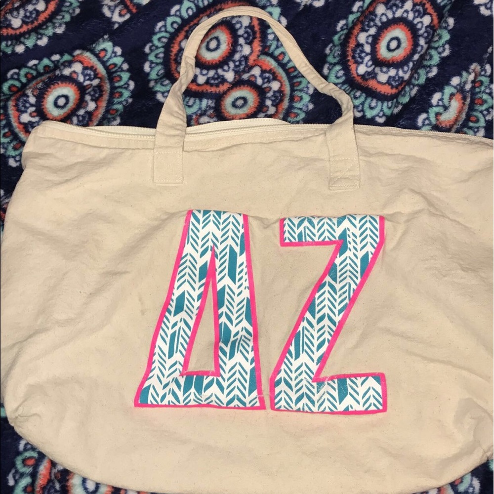 Delta Zeta bag!