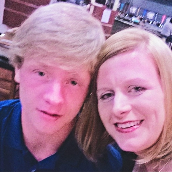 Meet your Posher, Casey - Picture 6 of 6