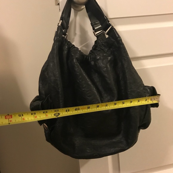 Women's gently worn Marc by Marc Jacobs bag! - Picture 7 of 8