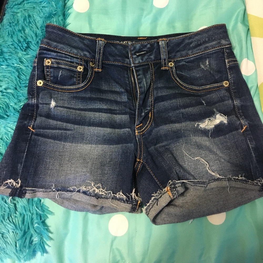 American eagle distressed jean shorts