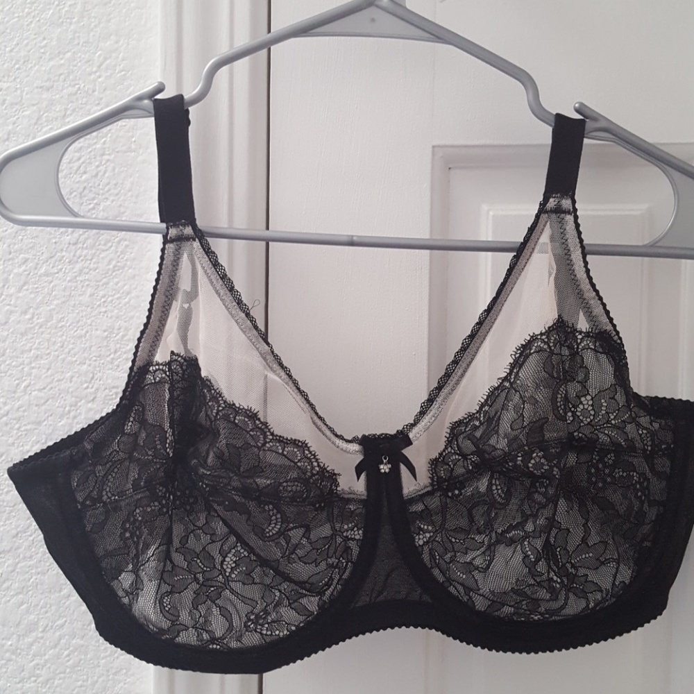 Bra