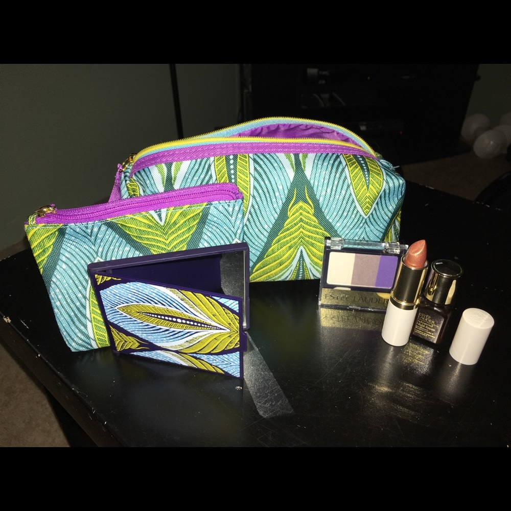 Estée Lauder makeup set