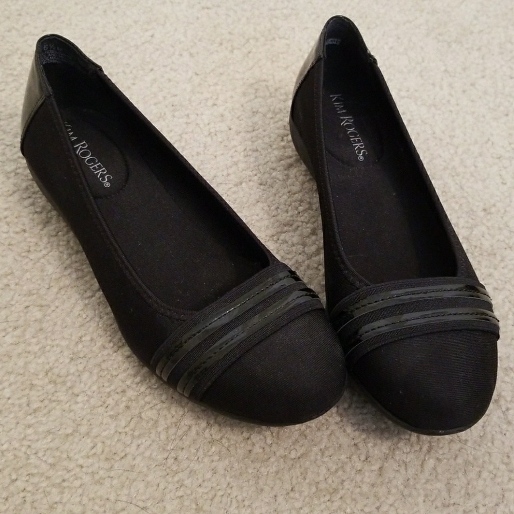 Kim Rogers black flats size 6.5
