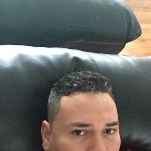 Meet your Posher, Larry