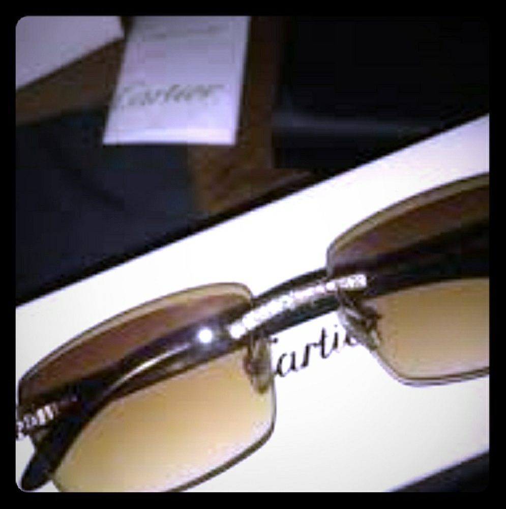 Cartier buffs