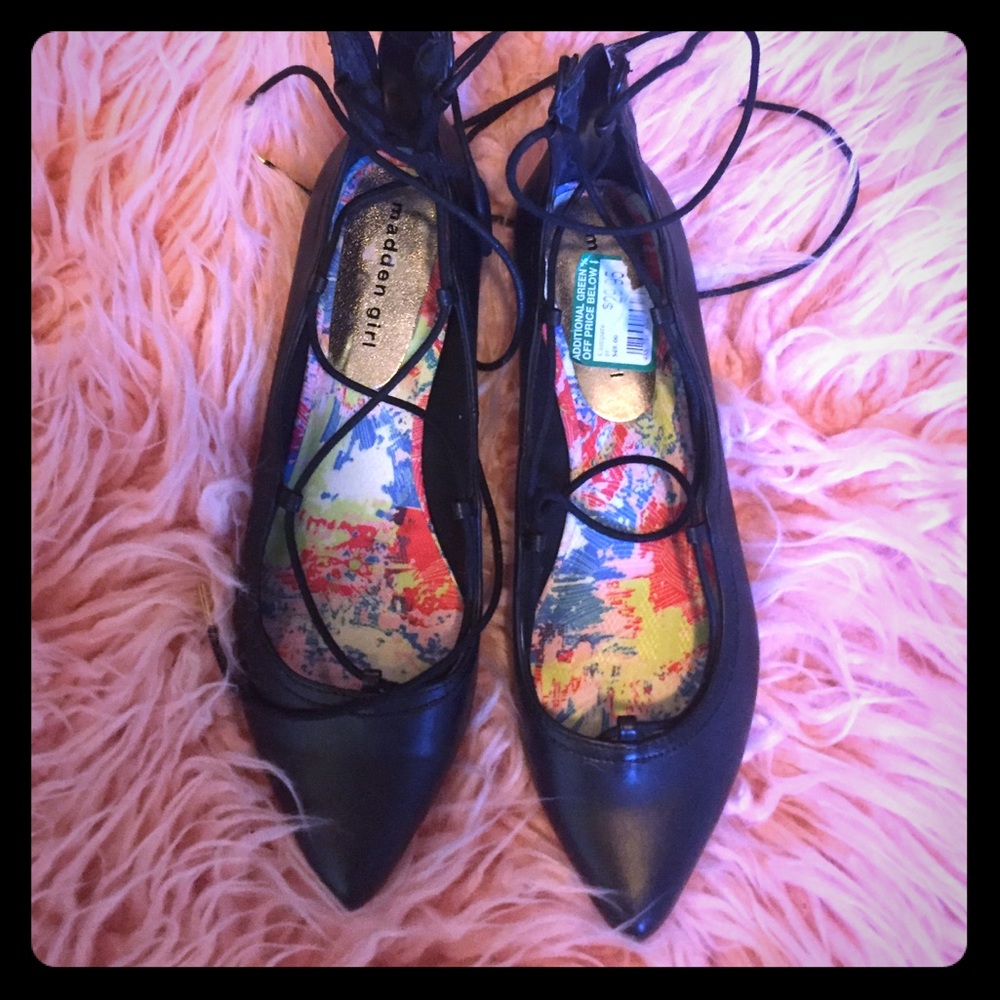 Maden Girl new with tags black lace up flats