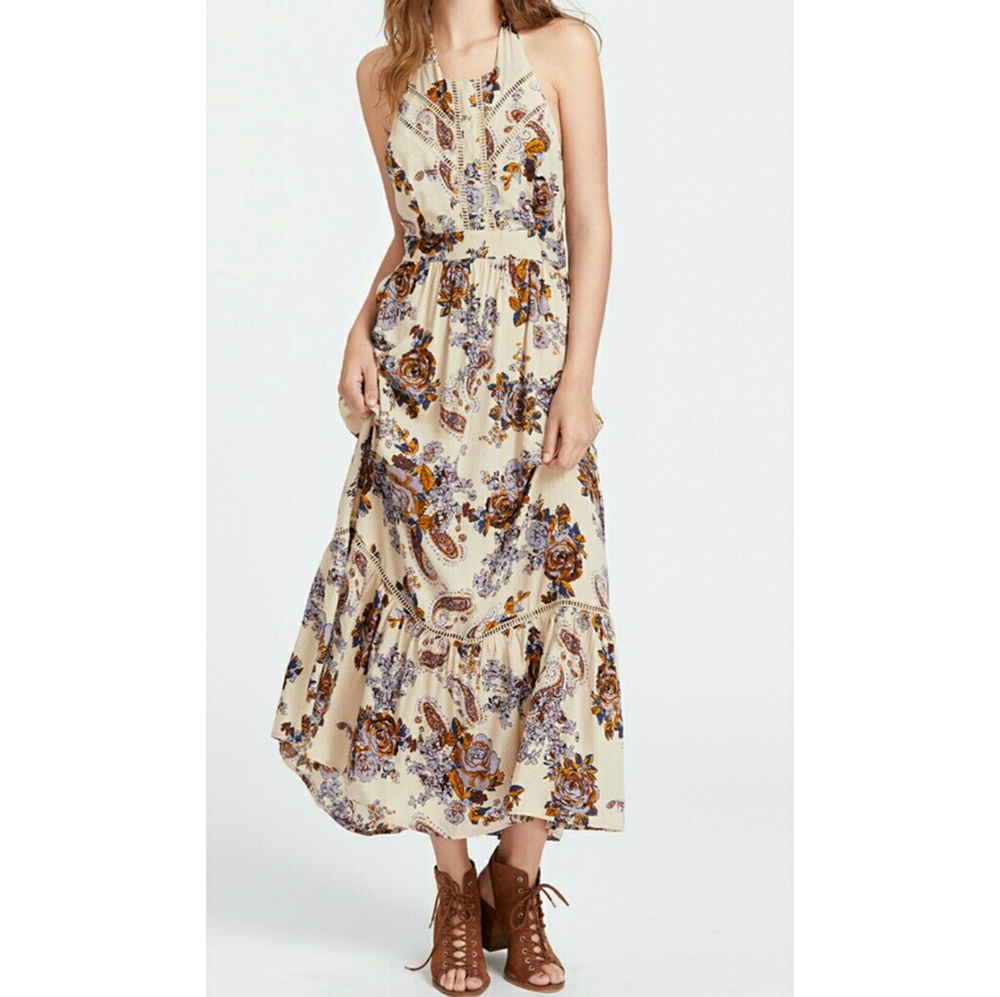 🌿PAISLEY HALTER DRESS🌿 - Picture 4 of 9