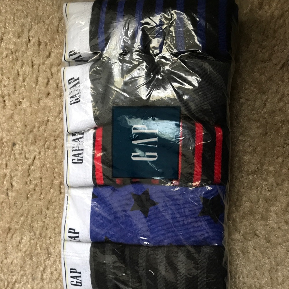 Brand New Gap 5- pack  of briefs