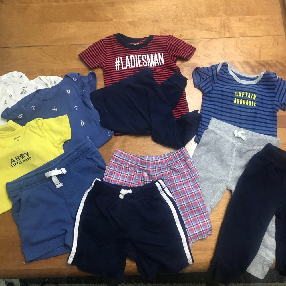 (11) piece 12 months Baby Boy Mixed Lot. Like new