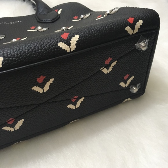 Marc Jacobs "Tulip Collection" Gotham Purse - Picture 4 of 8