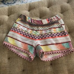 Stitch Fix Shorts size M NWOT