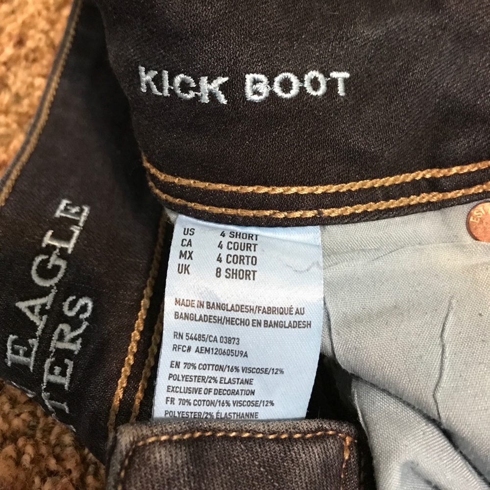 Jeans - Picture 2 of 3