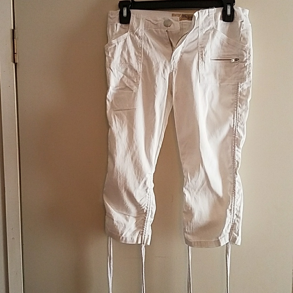 Capri pants