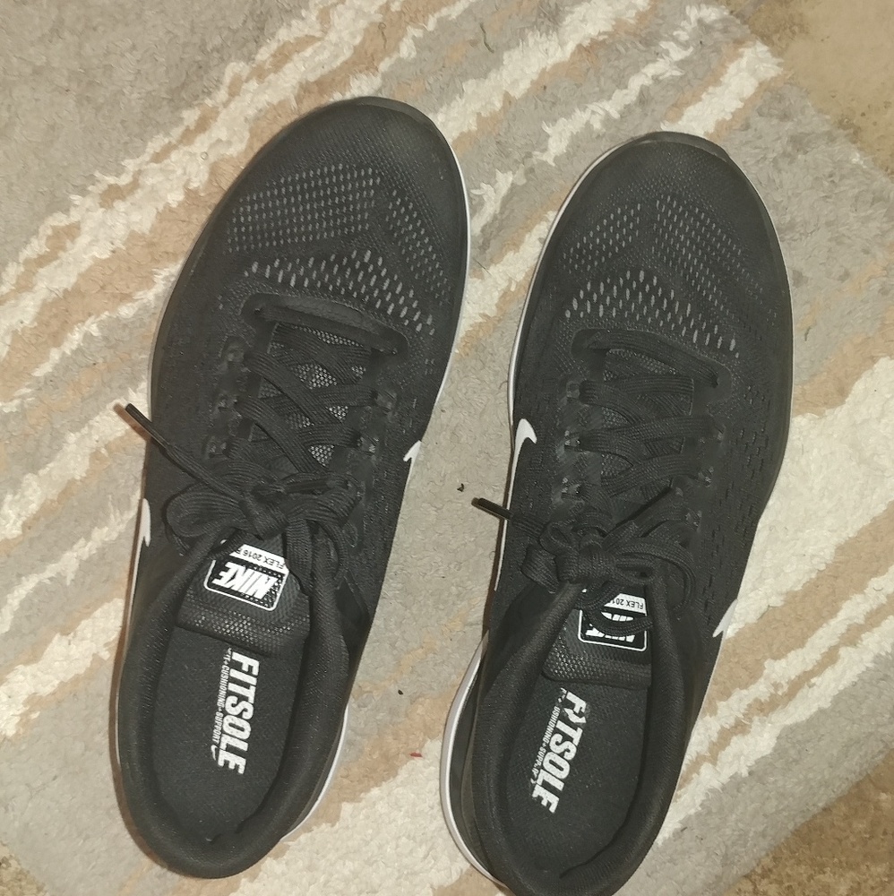 Nike Flex Run 2016 Trainers