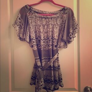 Eyeshadow Grey & White Designed Blouse with Tie