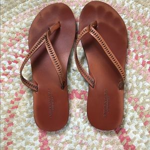 American Eagle Leather Flip flops