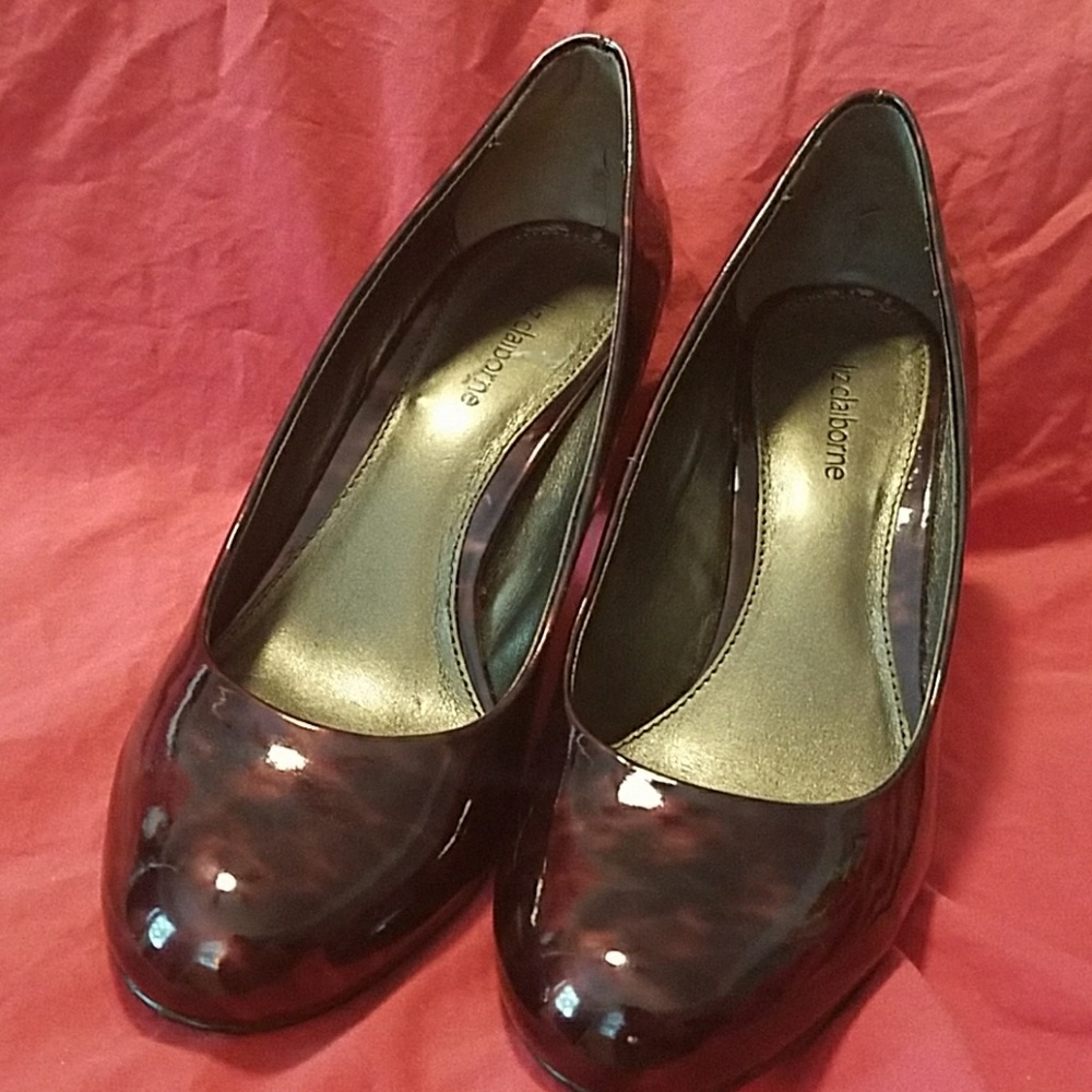 Tortoise shell patent leather heels
